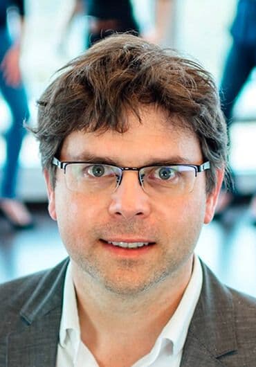 Priv.-Doz. Dr. Dr. Philipp Streckbein