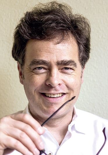 Dr. med. Dr. med. dent. Andreas Born