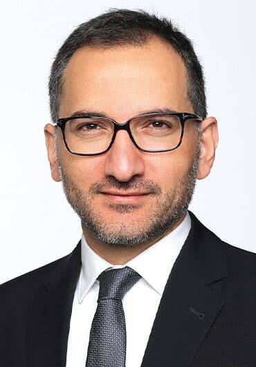 Prof. Dr. Dr. Dr. Shahram Ghanaati