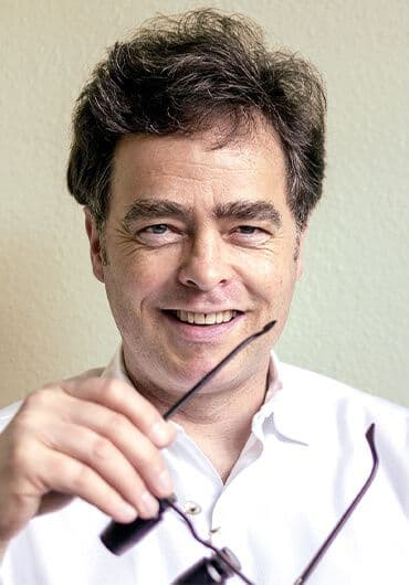 Dr. med. Dr. med. dent. Andreas Born