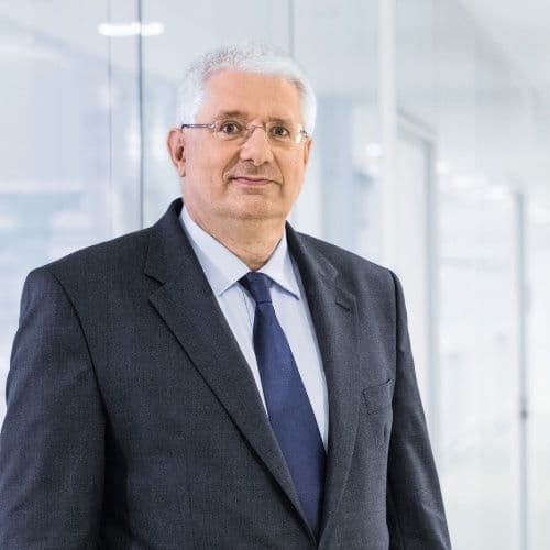 Periimplantitisbehandlung