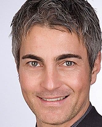 Dr. Peter Randelzhofer