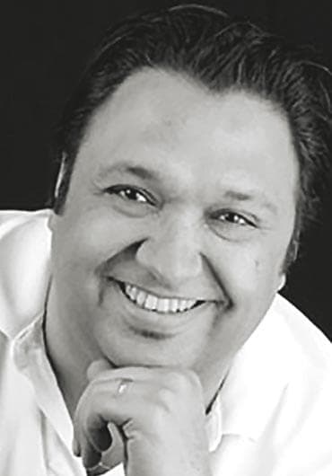 Dr. Karim Dada