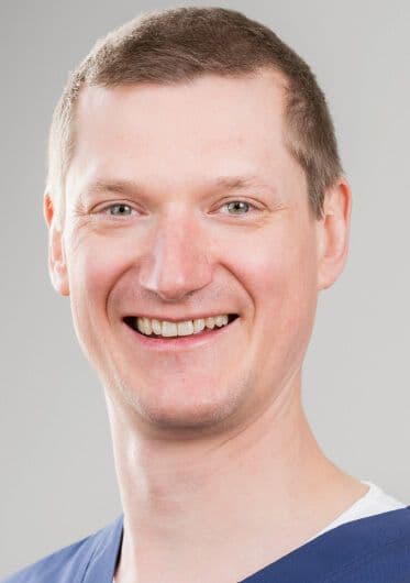Dr. Sebastian Becher