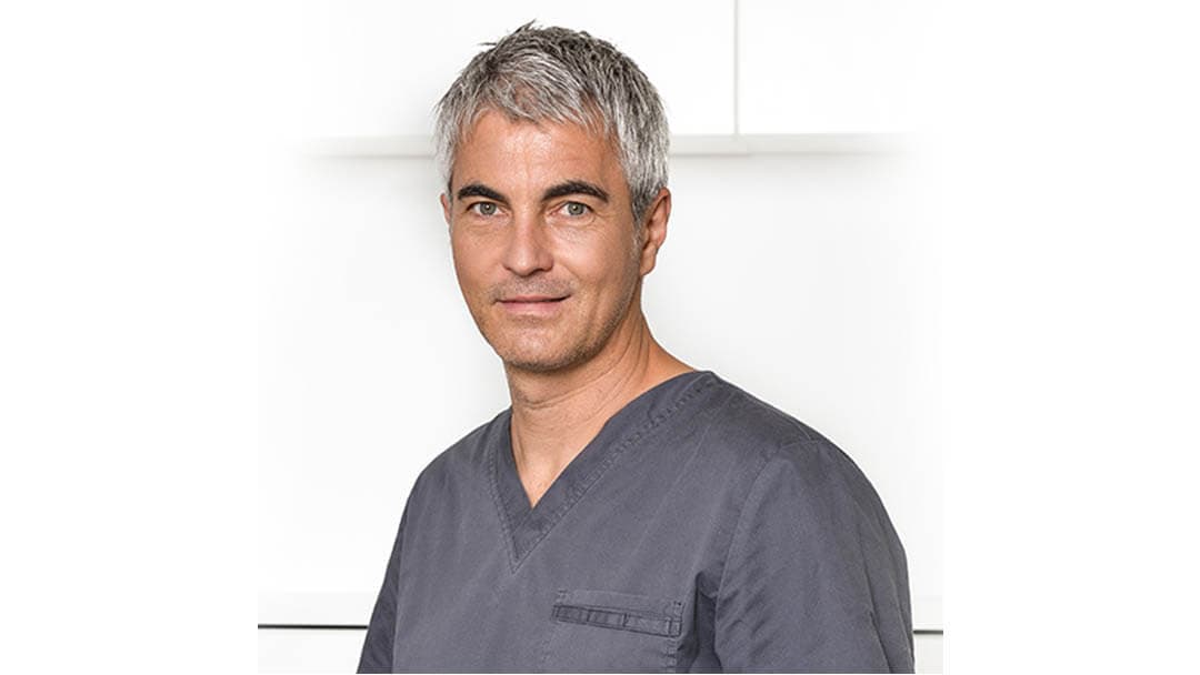 Dr. Peter Randelzhofer