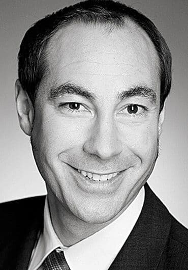 Dr. Önder Solakoglu