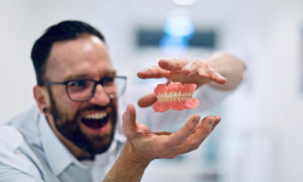 Flemming Dental bringt die „digitale Prothese“ in die Zahnarztpraxis
